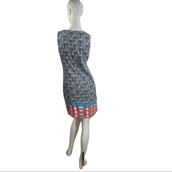 London Times Sleeveless Petite Shift Dress - Picture 3 of 10